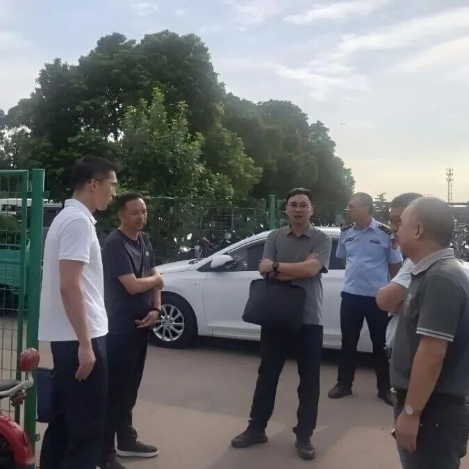 【微靖江】解决取件不便等问题,靖江交通运输局实地调研