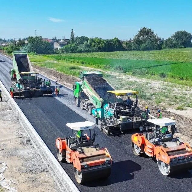 【微靖江】路面摊铺，靖江西片一省道建设进入尾声！