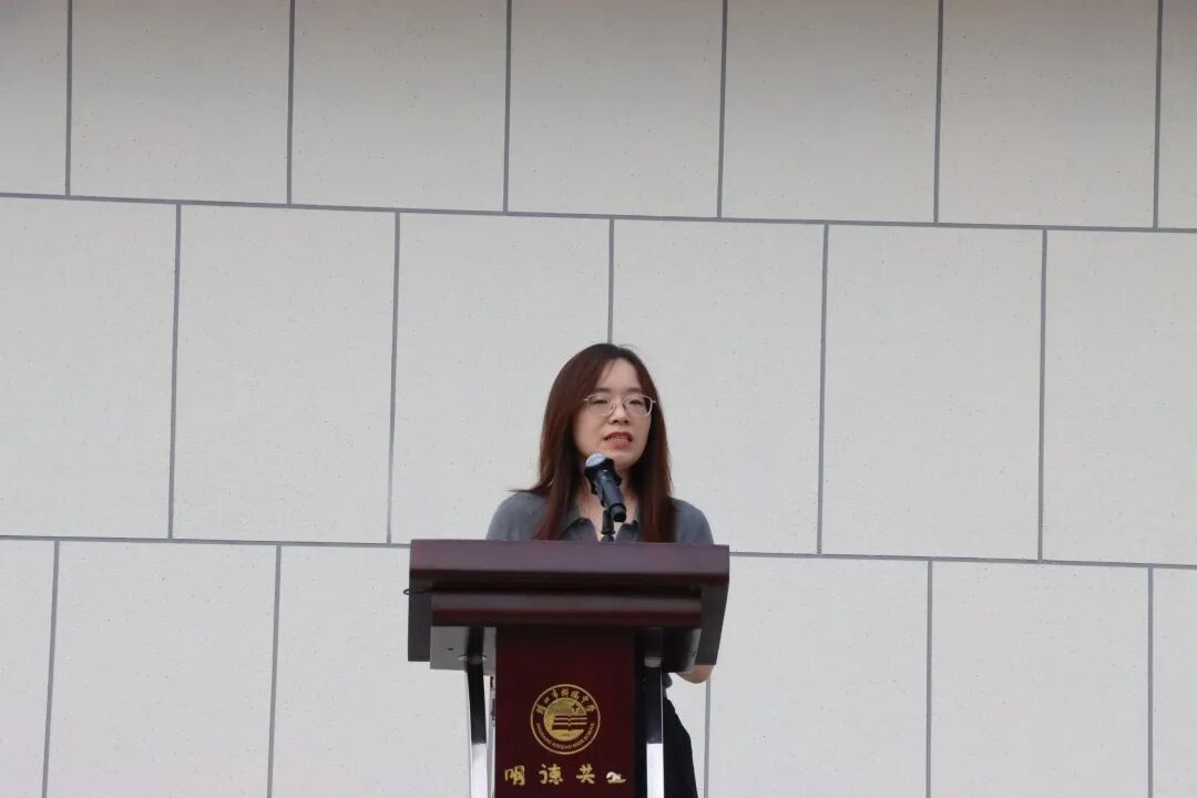 刘华烨2.JPG