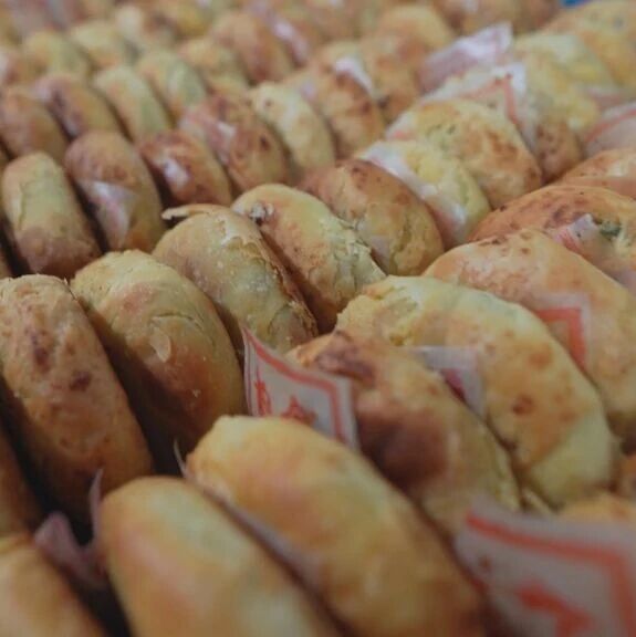 【微靖江】高峰期每天上万个！季市传统月饼已上市